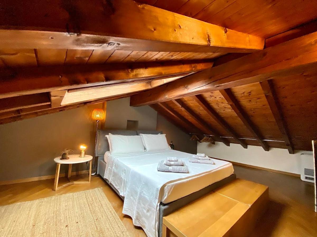 Апартаменти Piccolo Rifugio Con Parcheggio Privato Gratuito Бергамо Екстер'єр фото
